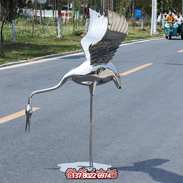 火烈鳥雕塑，美化你的園林景觀