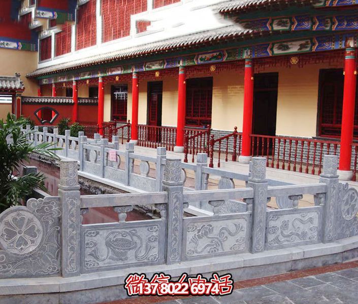 游覽大理，感受古老石欄桿的魅力