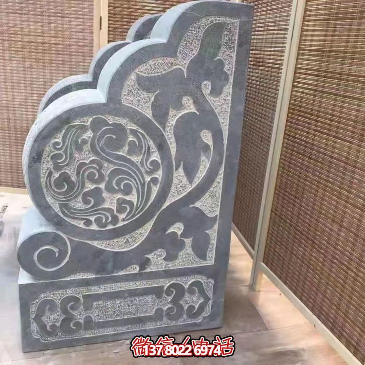 傳統(tǒng)石刻抱鼓，點(diǎn)綴仿古庭院