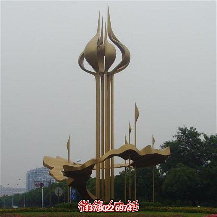 大型不銹鋼景觀擺件，為廣場帶來活力