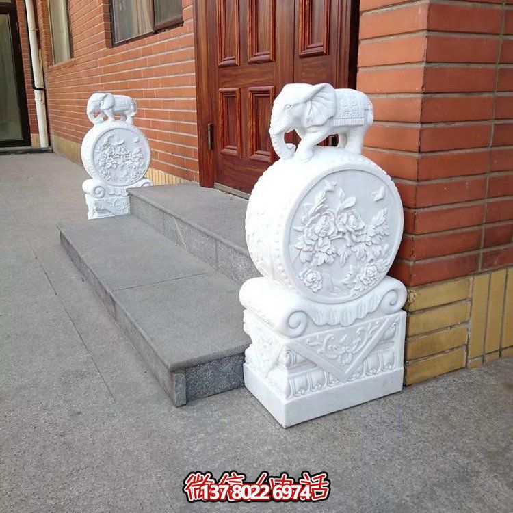 浪漫經(jīng)典，精致雕刻吉祥小象抱鼓石