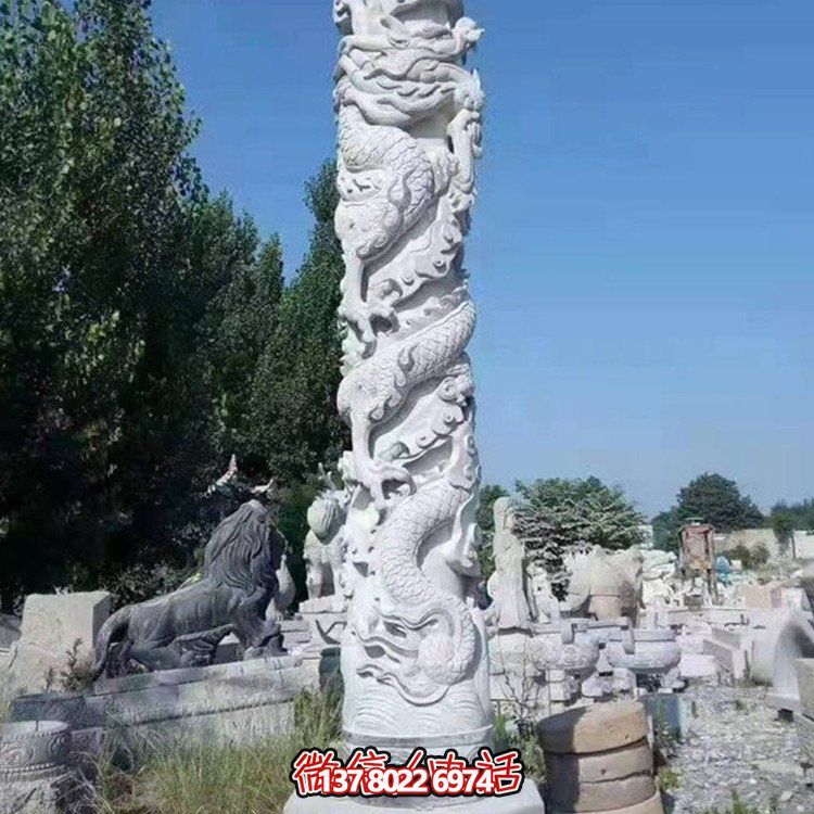 仿古石雕龍柱雕塑，為廣場(chǎng)增添古典魅力