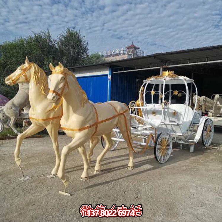 玻璃鋼仿真動(dòng)物馬車，讓您的公園和游樂場(chǎng)更具吸引力
