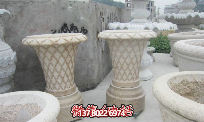 聚焦傳統(tǒng)文化，打造完美的自然景觀——大理石花籃花盆雕塑系列