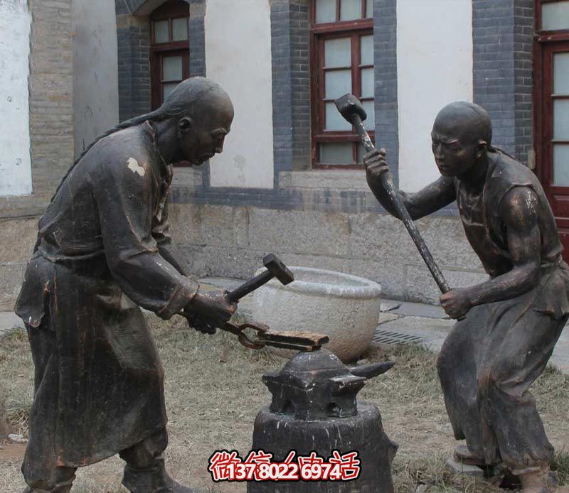 古人鑄造青銅雕塑，景觀美化擺放