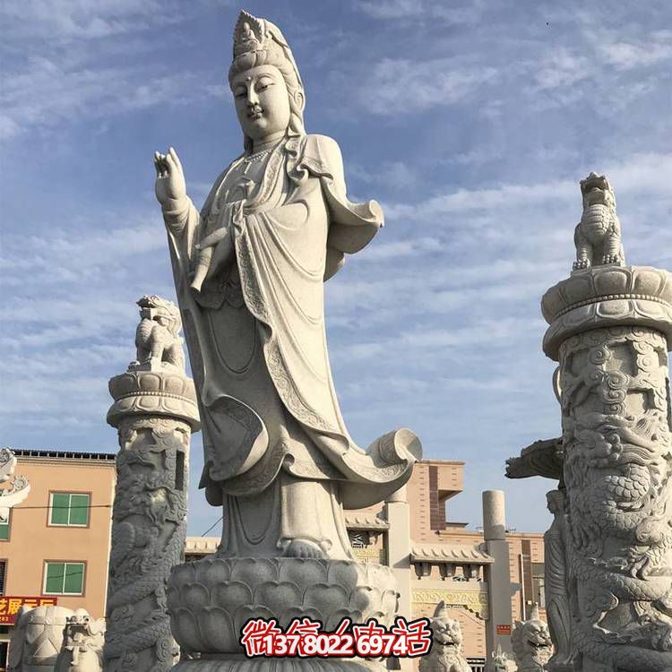 滴水觀音大型雕塑，欣賞美麗的戶外景點(diǎn)