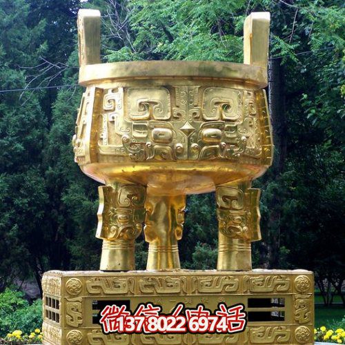 大型噴金漆鑄銅鼎，精美園林裝飾
