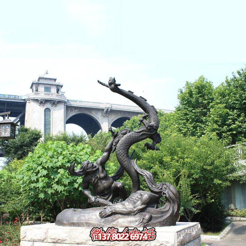 仿銅雕塑大禹治水，裝飾公園廣場