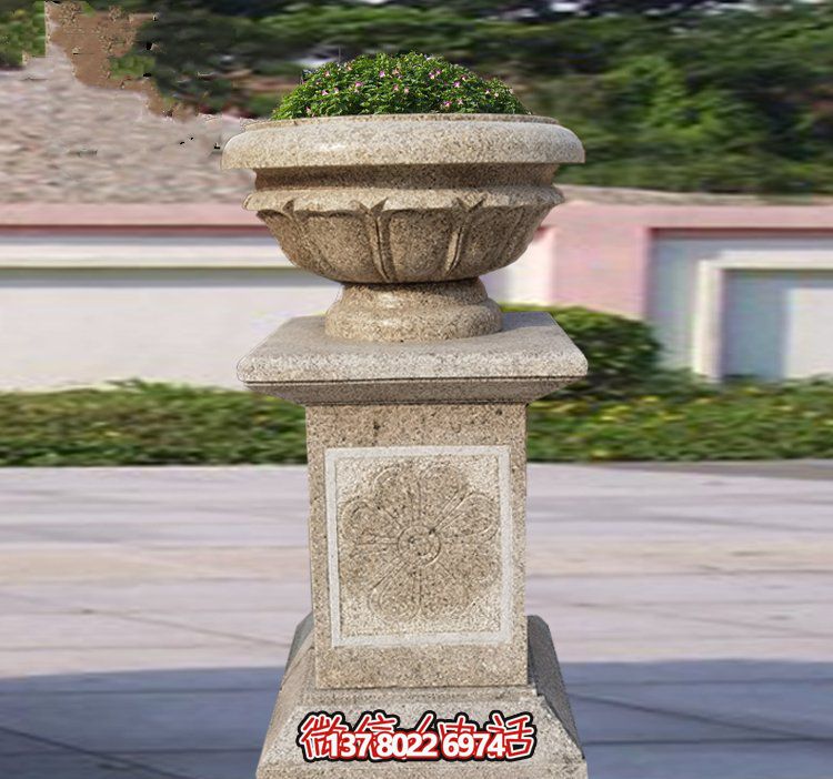 精美石雕花缽，添彰歐式庭院裝飾