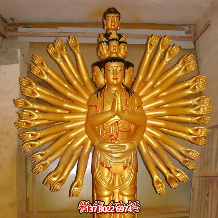 鎏金千手觀音大型雕塑，精美絕倫，醉人心魄