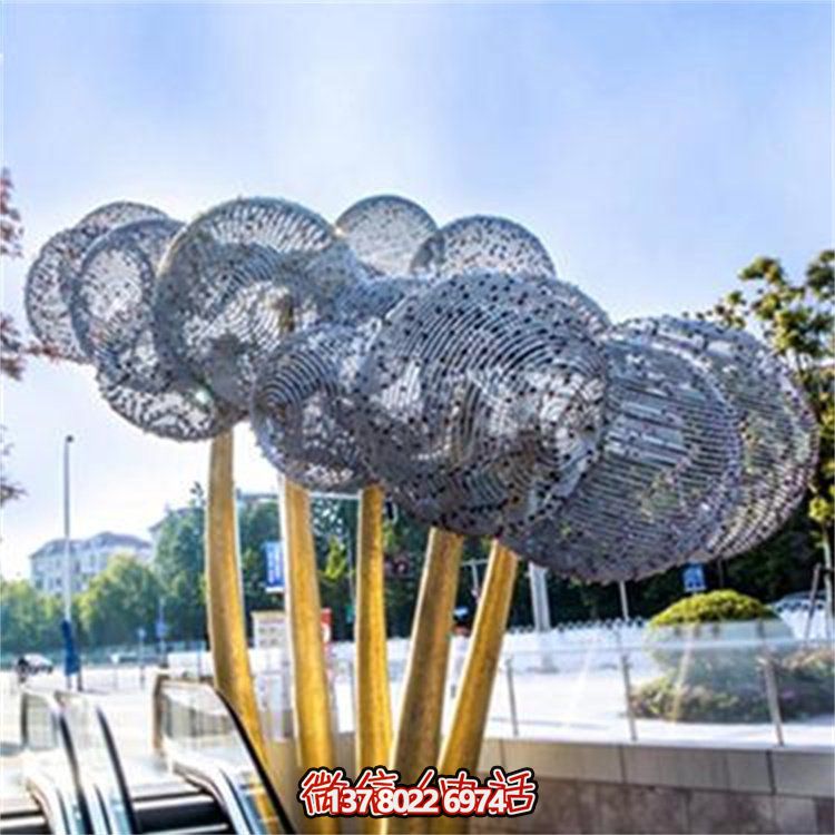 不銹鋼雕塑，點(diǎn)綴城市地標(biāo)，為建筑、園林、廣場(chǎng)、景觀增添獨(dú)特魅力