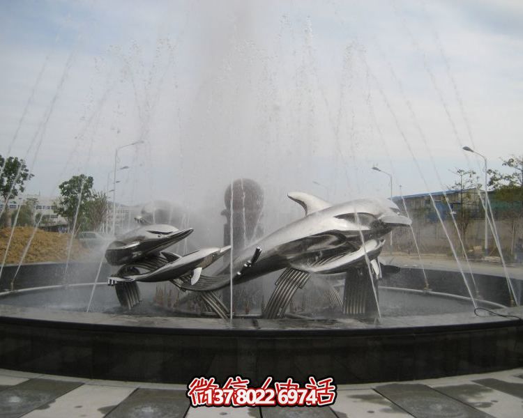 不銹鋼海豚雕塑，裝飾現(xiàn)代廣場(chǎng)的水景