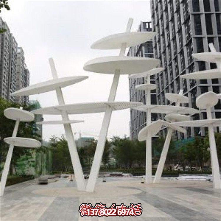 精美不銹鋼雕塑，點(diǎn)綴大型房地產(chǎn)廣場(chǎng)城市園林景觀