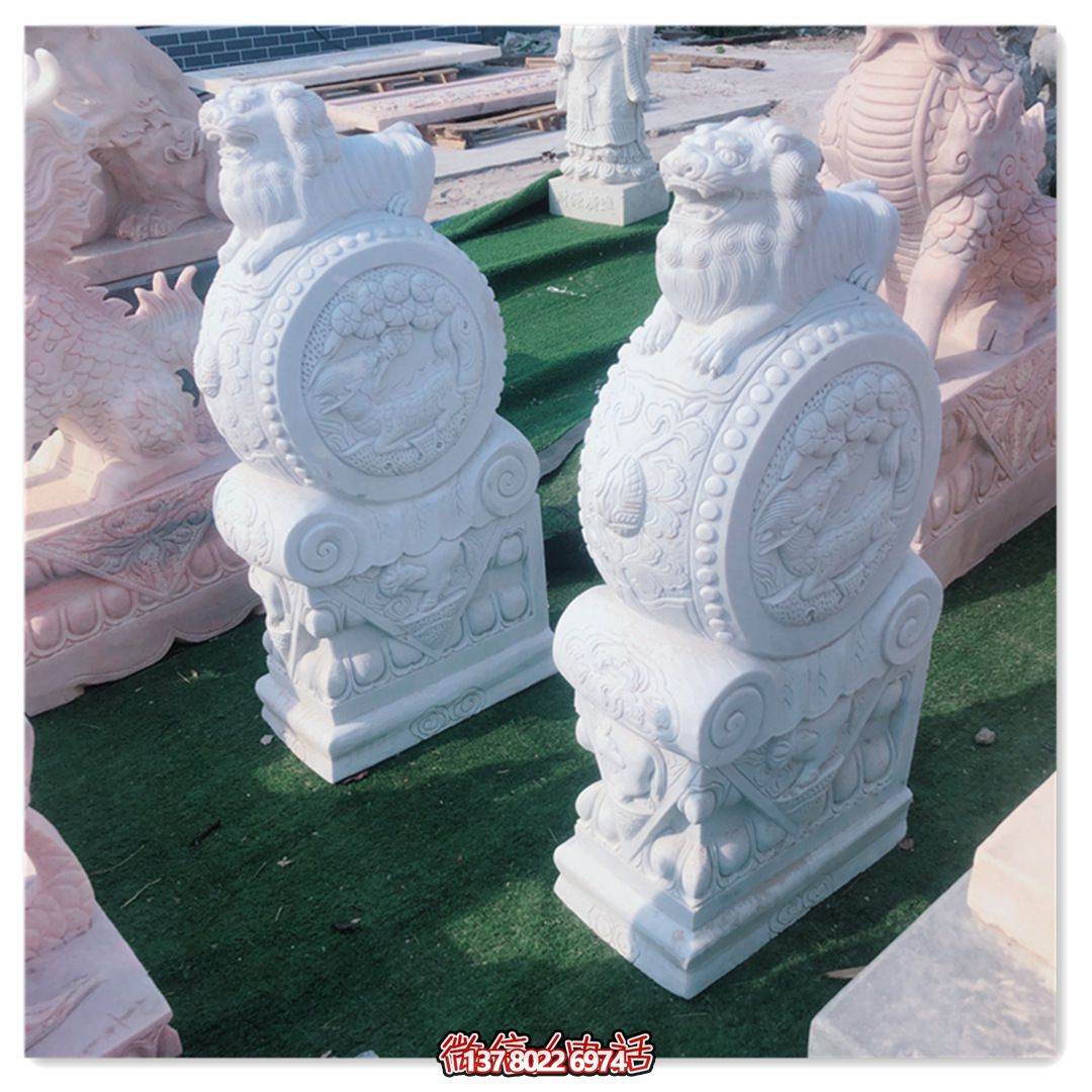 精美石雕獅子雕塑，裝點(diǎn)精致庭院