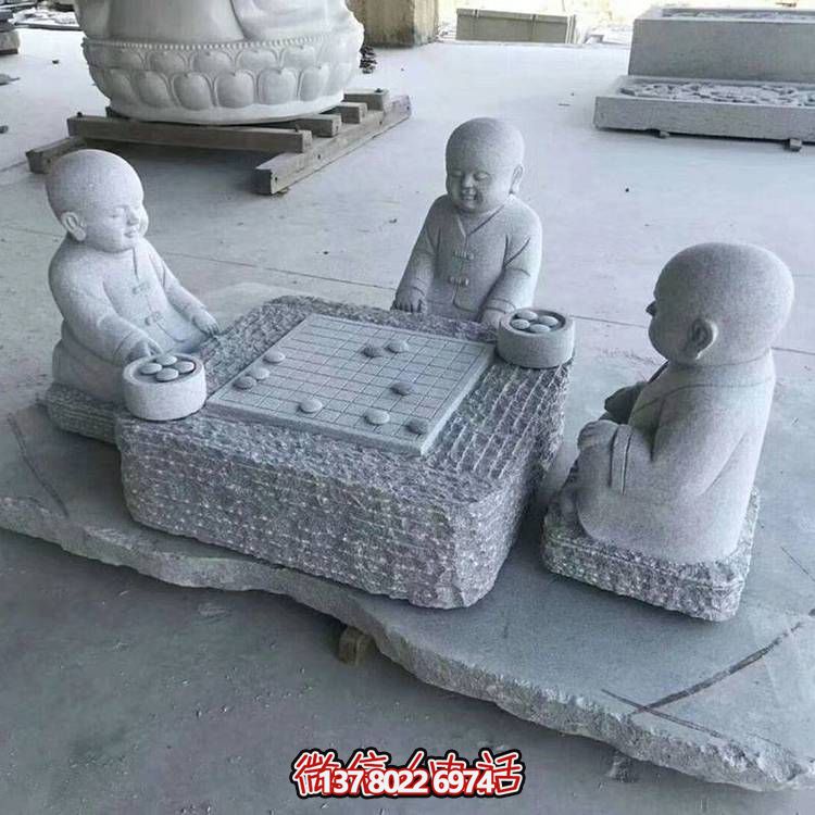 花崗巖雕像裝點(diǎn)庭院，打造精致奇趣景觀