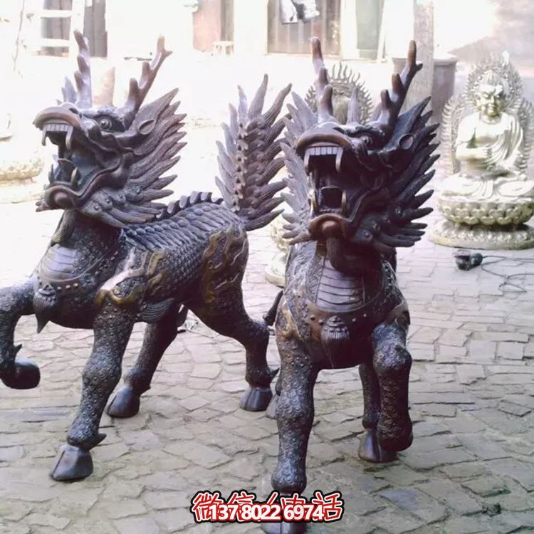 不銹鋼雕塑——精美的麒麟，奔跑、吼叫的象征