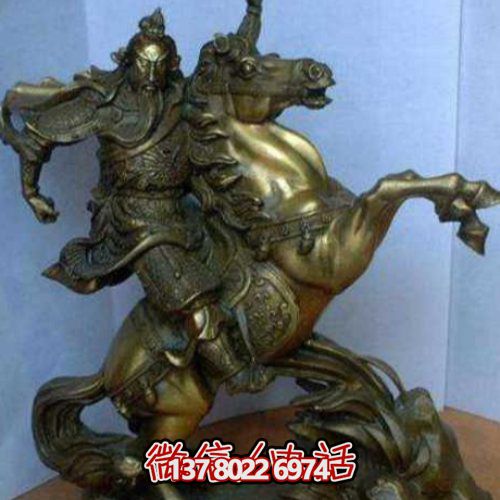 傳統(tǒng)工藝銅雕騎馬人物雕塑，點(diǎn)綴戶外園林