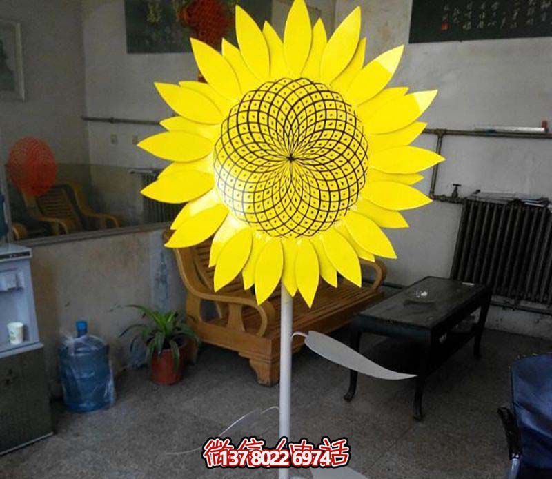 不銹鋼游樂園草坪擺放雕塑，向日葵裝飾