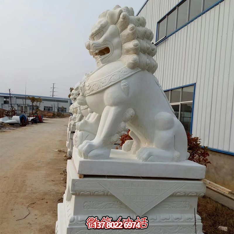 高品質(zhì)石雕麒麟雕塑，點(diǎn)綴企業(yè)公司大門口，增添鎮(zhèn)宅財(cái)運(yùn)