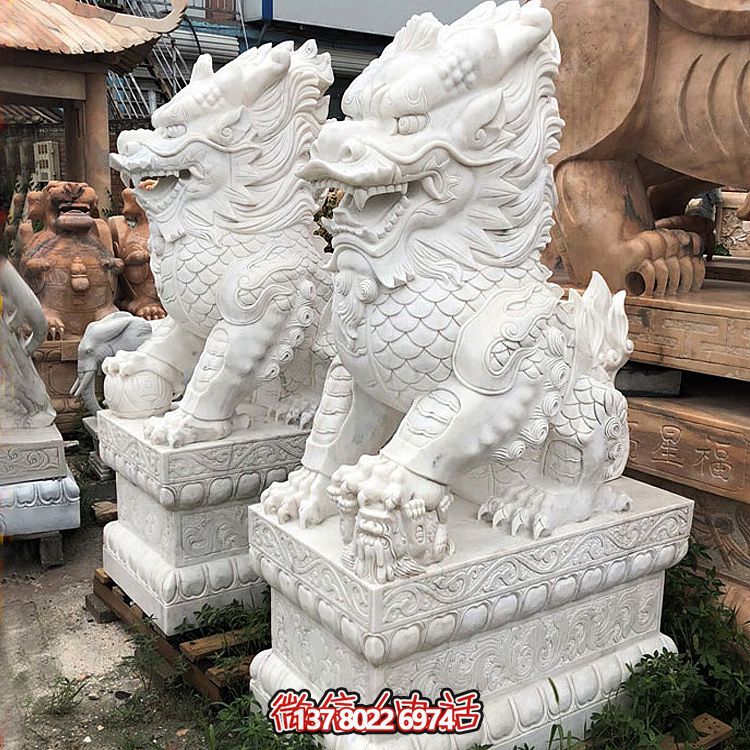 大型漢白玉石雕麒麟雕塑，為您的庭院門口增添獨特景觀