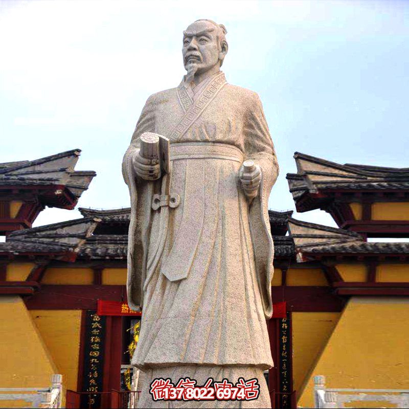 廣場(chǎng)學(xué)?；▓@砂巖石戰(zhàn)國(guó)時(shí)期思想家孟子雕塑像