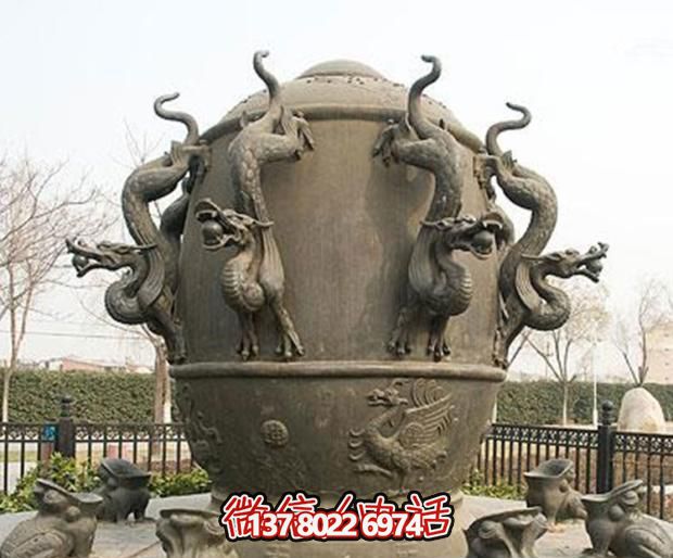 花園庭院創(chuàng)意不銹鋼做舊地動儀雕塑 花園庭院創(chuàng)意不銹鋼做舊地動儀雕塑